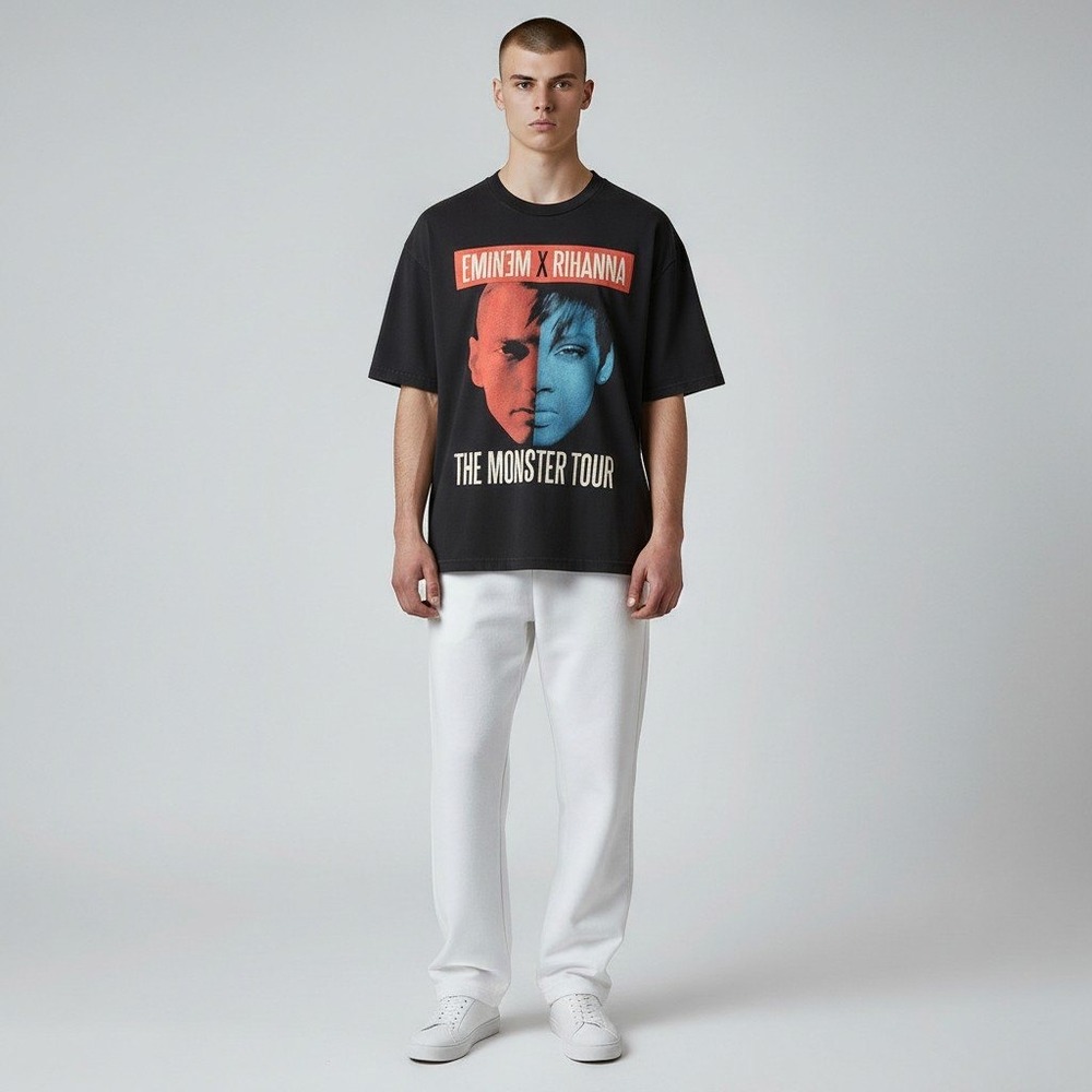 Trapstar The Monster Tour T-Shirt Size M Black Eminem Rihanna 2014 Graphic Tee